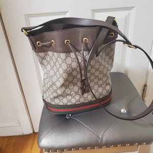Gucci Ophidia GG Large Bucket Bag